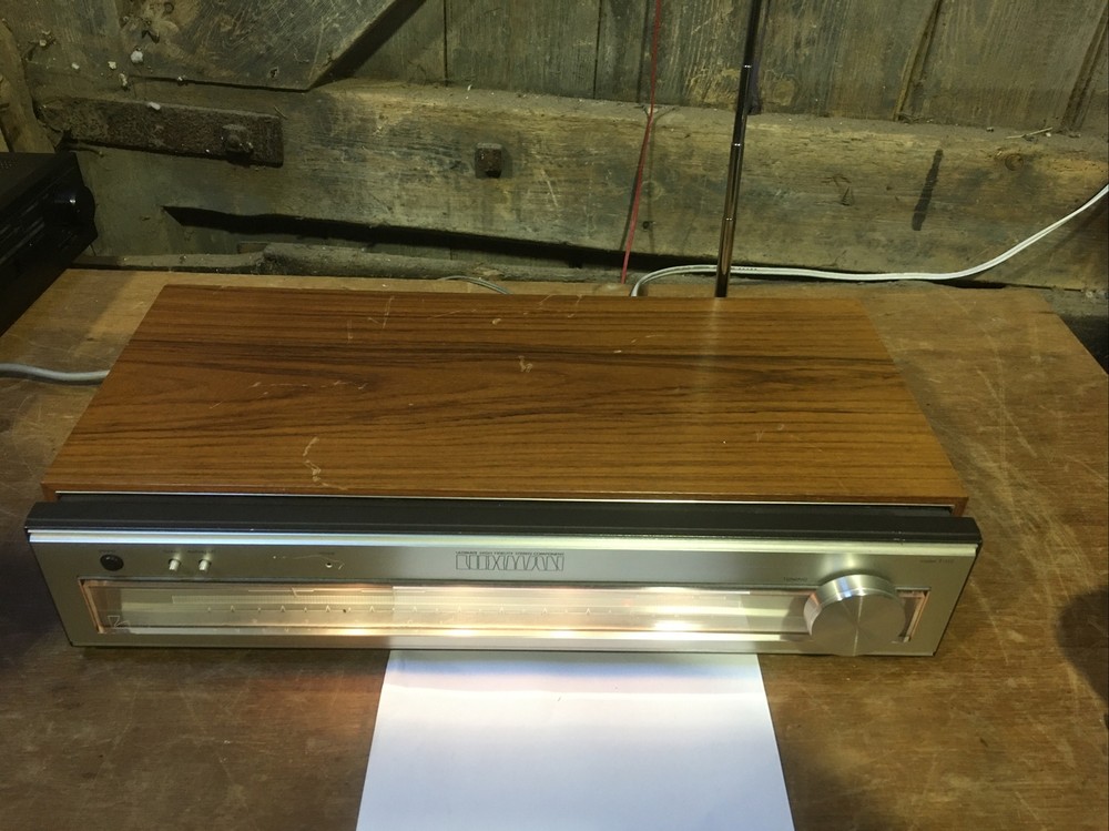 Luxman T-110 FM Stereo Tuner Silver/Wood 4ch Decoder Multi Path T 110 Working