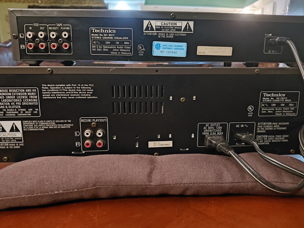 Technics SH-8017 Analog Stereo Technics Graphic Equalizer, Black, RCA In/Output