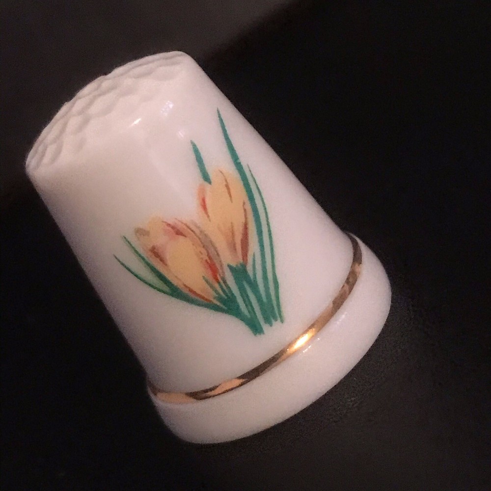 COLLECTABLE THIMBLE YELLOW FLOWERS BONE CHINA 3