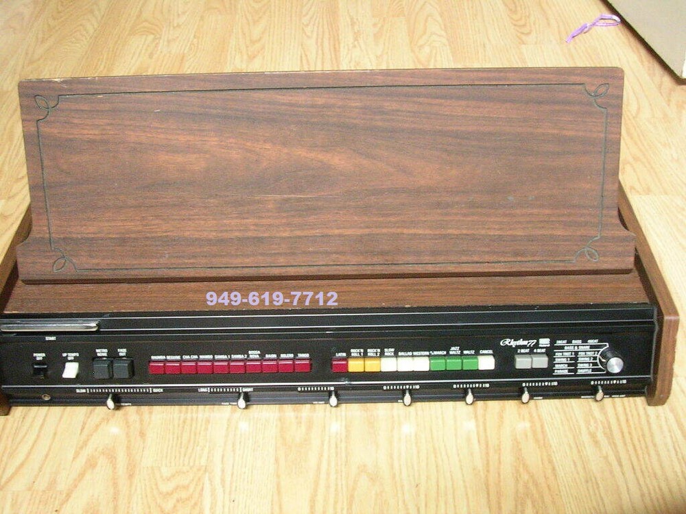Roland Rhythm 77 TR-77 Drum Machine