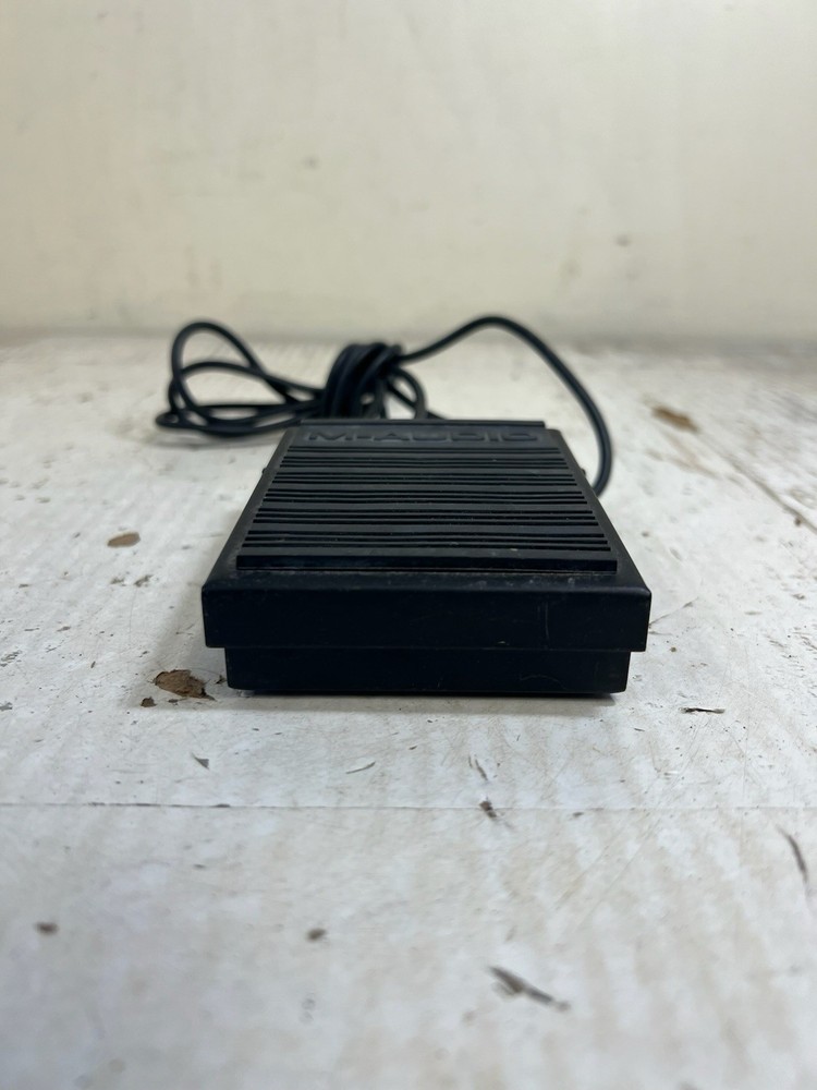 M-Audio Foot Switch Pedal Controller for Keyboard Tested Working Great Condition