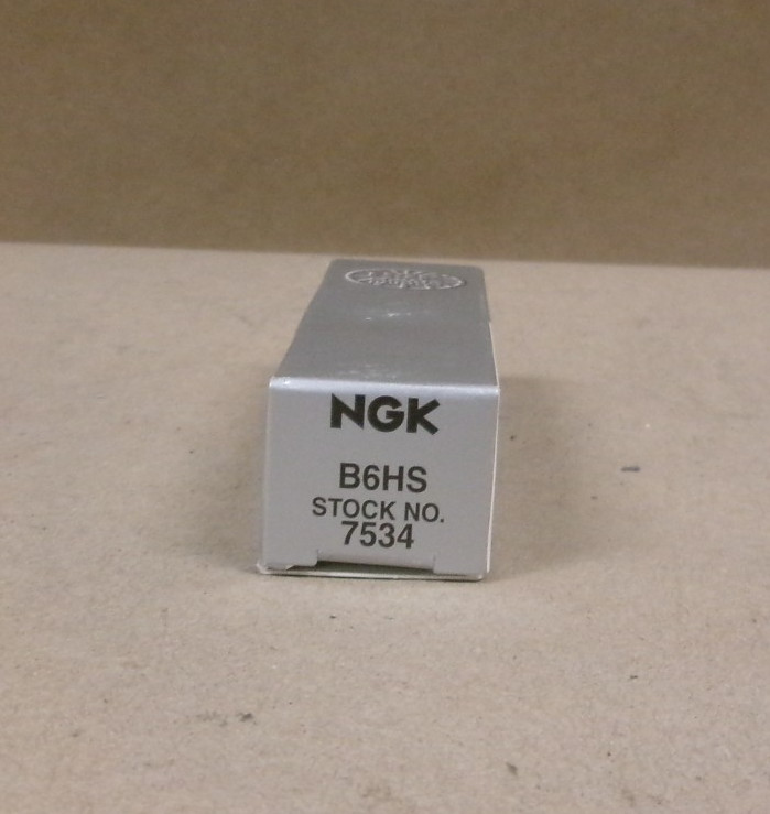 New NGK 7534 B6HS Spark Plug