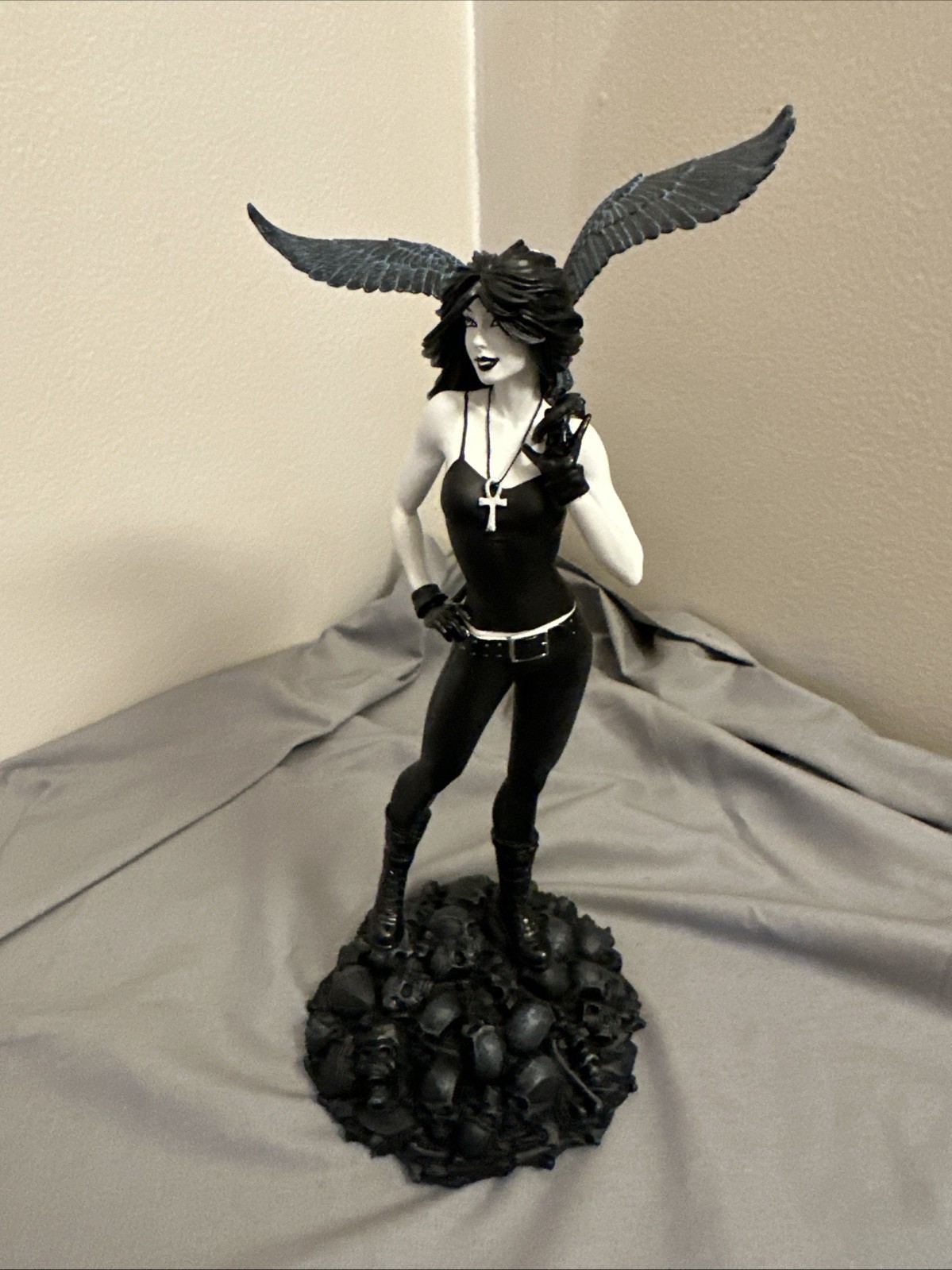 DC Sandman Death Porcelain Statue - Limited Edition Figurine, Used