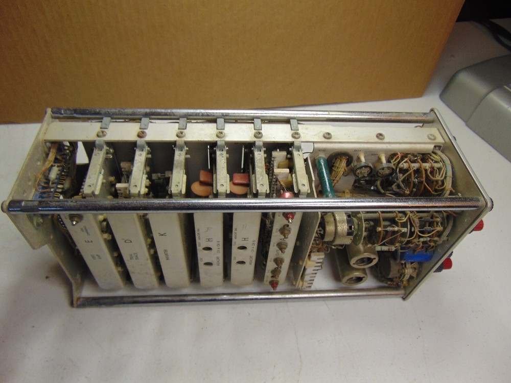 Tektronix 3S3 Sampling-Probe Unit Oscilloscope plug in module