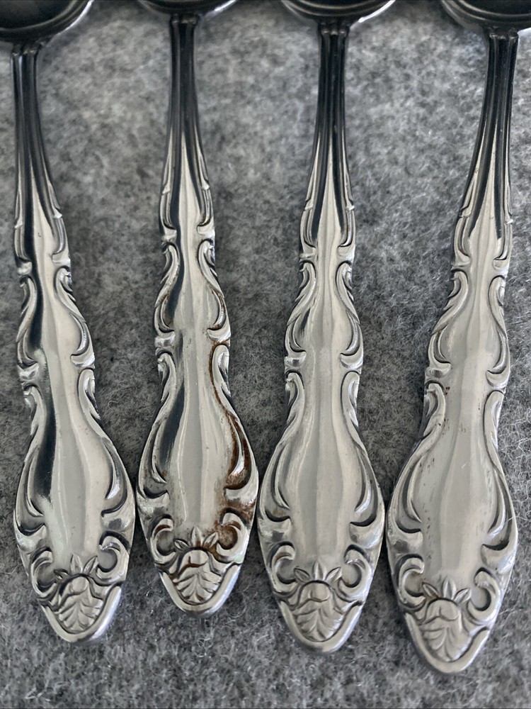 4 TOWLE/SUPREME CUTLERY STAINLESS FLATWARE, "PIERRE" PATTERN DINNER SPOONS