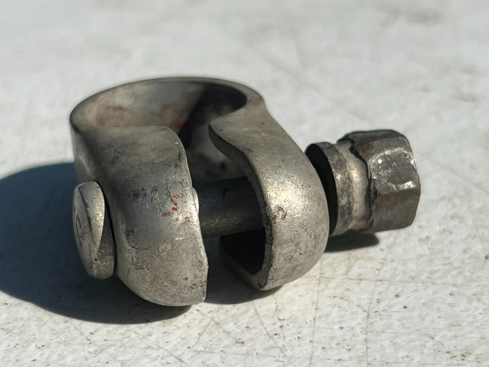 SCHWINN SEAT POST CLAMP AS SCRIPT ROUND BOLT