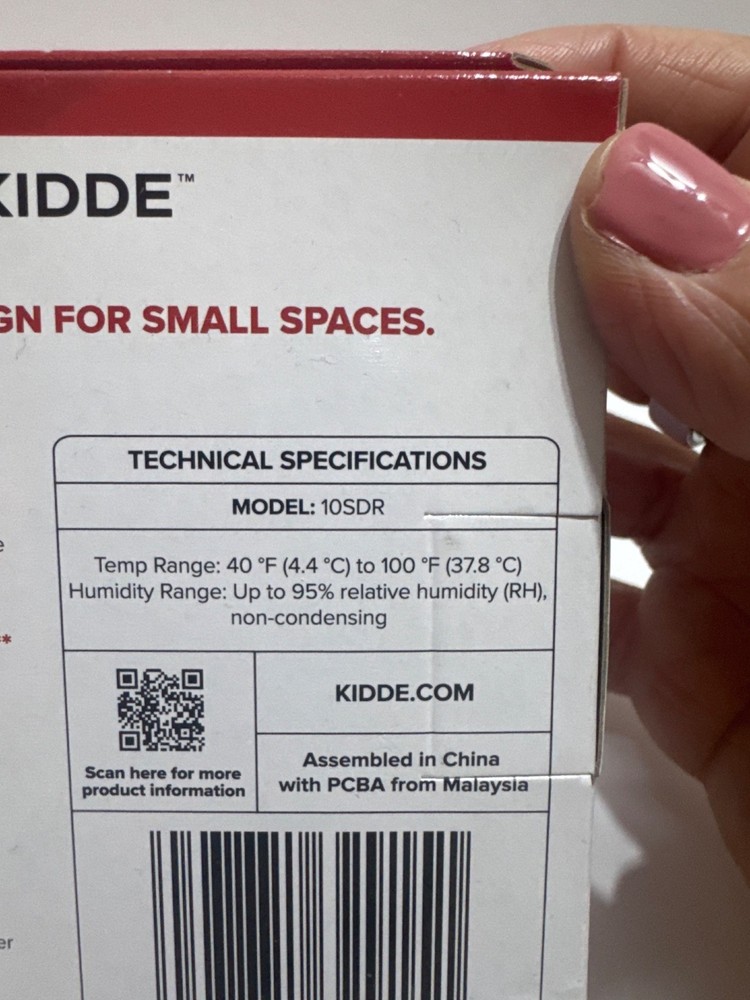 Kidde Compact Detect Smoke Alarm 2 AA Battery Powered Self Testing Twist Mount