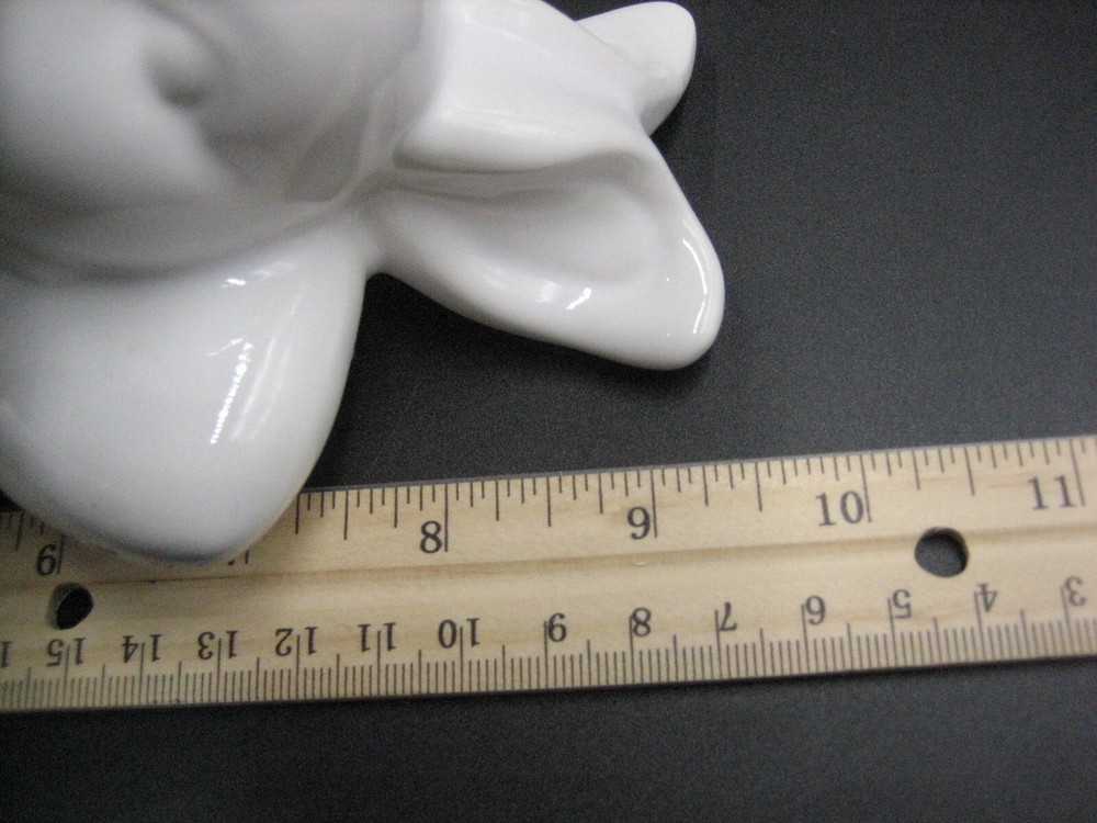Ceramic Easter Bunny Rabbit Balancing Plate w/ Feet White UNIQUE