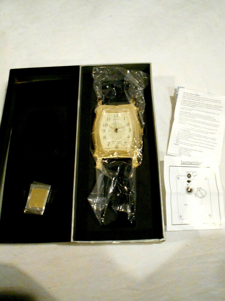 Things Remembered Watchband Clock NIB