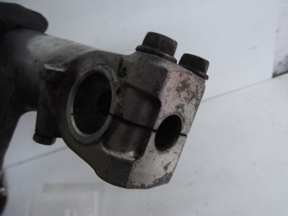 HONDA BROS 650 FORK LOWER