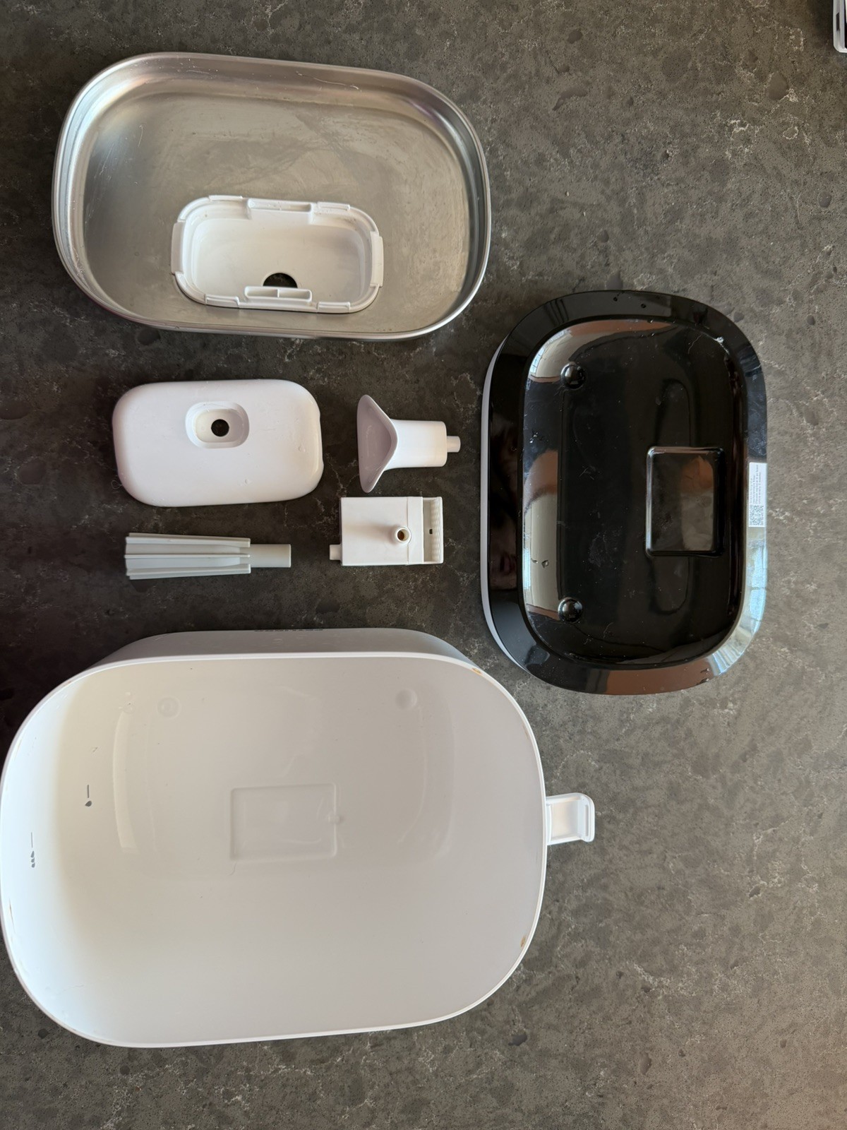 PETLIBRO Cat Water Fountain, Cordless Pet Water Fountain Battery Operated, 2.5L