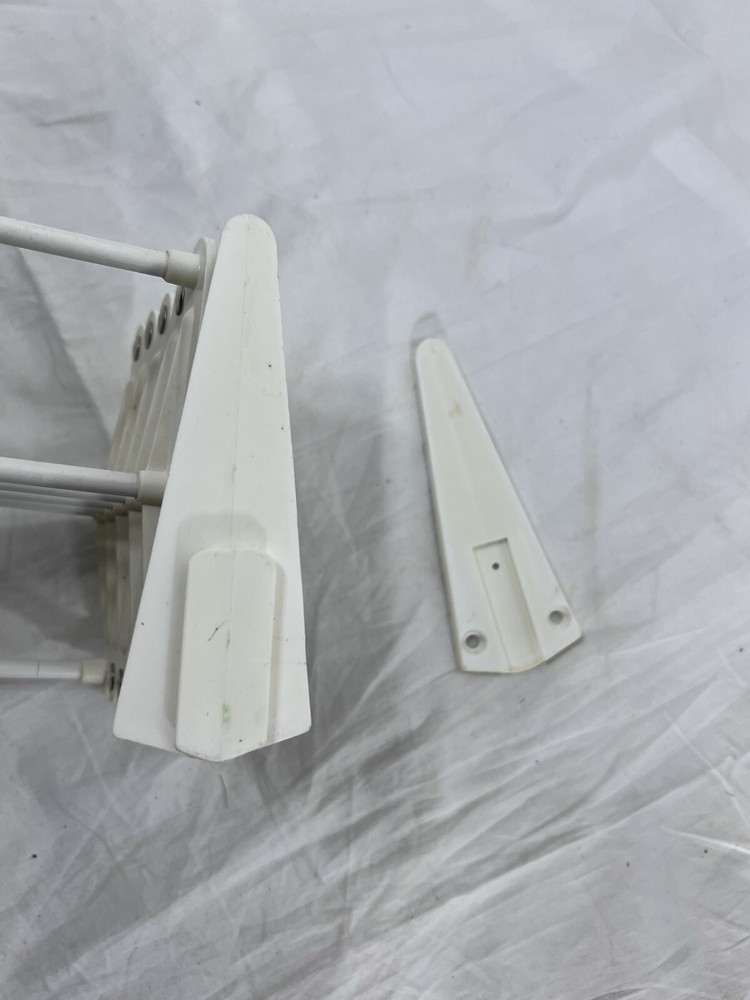Accordion CLOTHES DRYING RACK WALL MOUNTED Laundry Hanger Collapsable