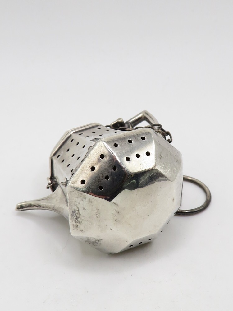 ANTIQUE VICTORIAN STERLING SILVER TEABALL KETTLE STRAINER - TEAPOT SHAPE *