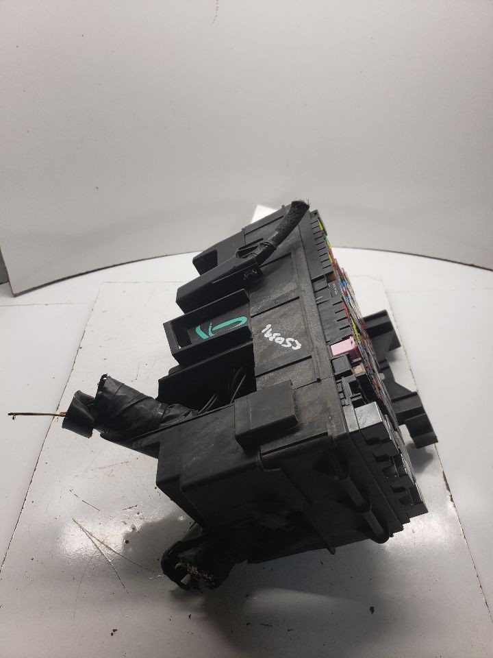 Used Fuse Box Engine fits: 2013 Ford Flex Grade A