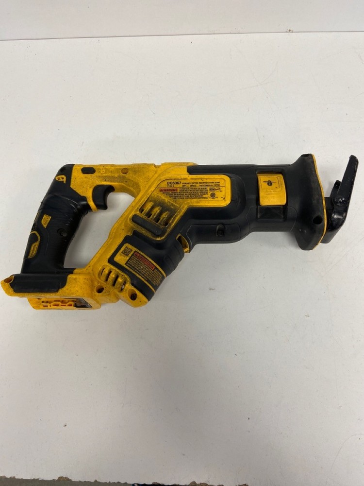 DEWALT DCS367 (P04023438)