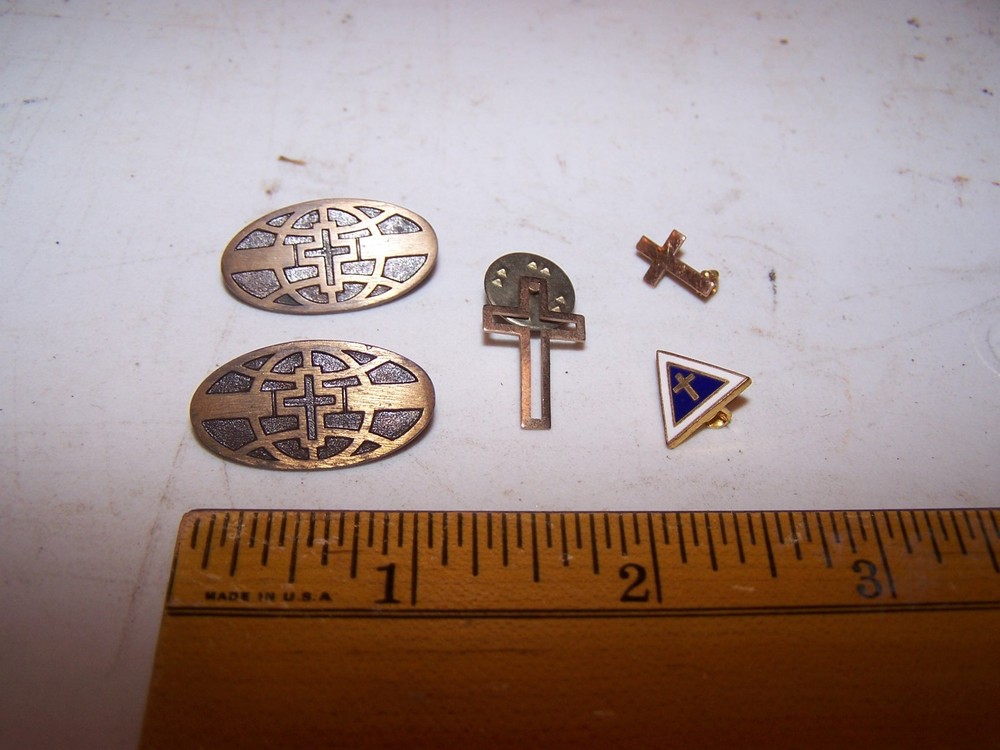 5 Vintage CROSS Pins Christian