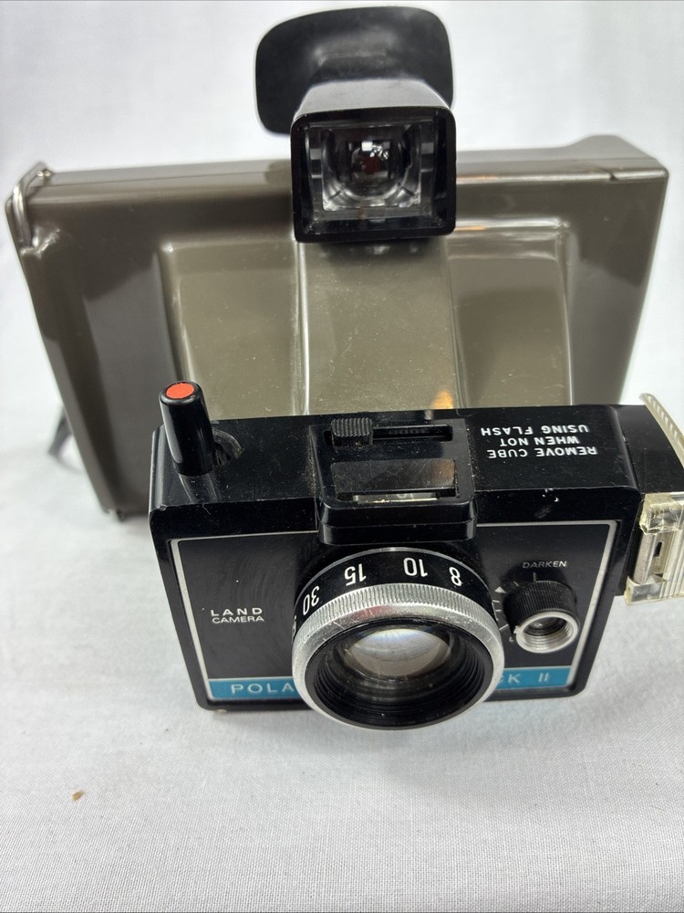 Polaroid Colorpack II Camera