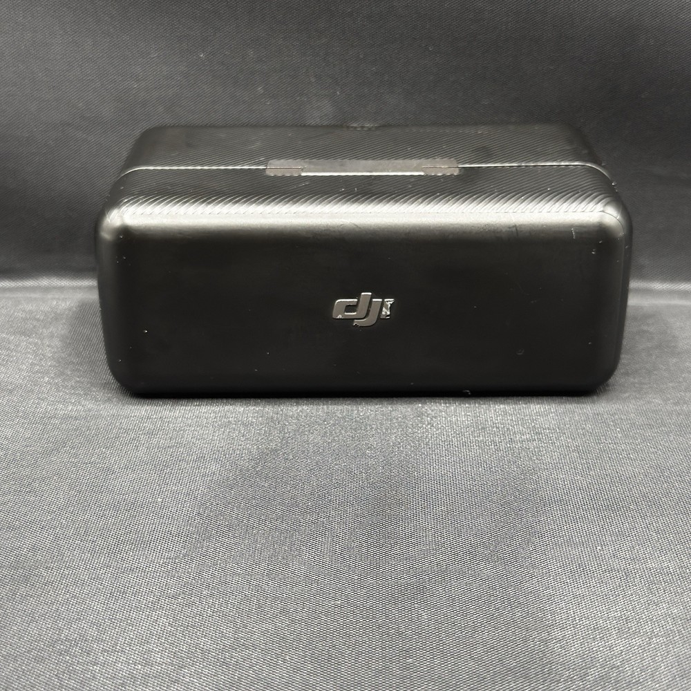 DJI Mic Dual-Transmitter Compact Digital Wireless Microphone System (2TX 1RX)