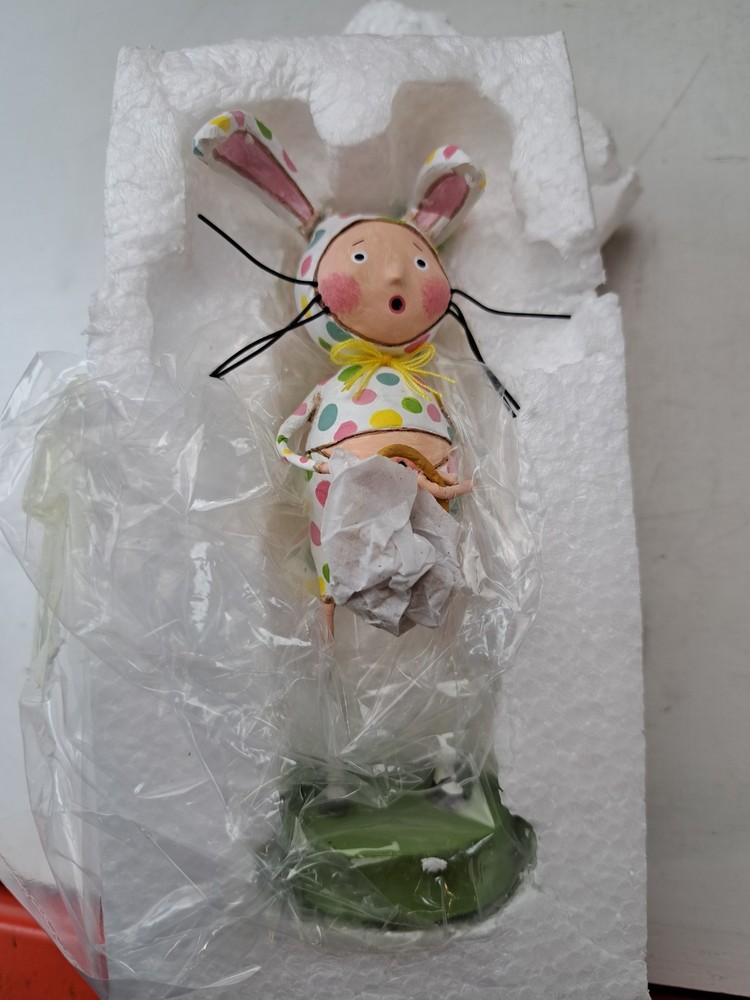 ESC Lori Mitchell Figurine Bunny Foo Foo #12287