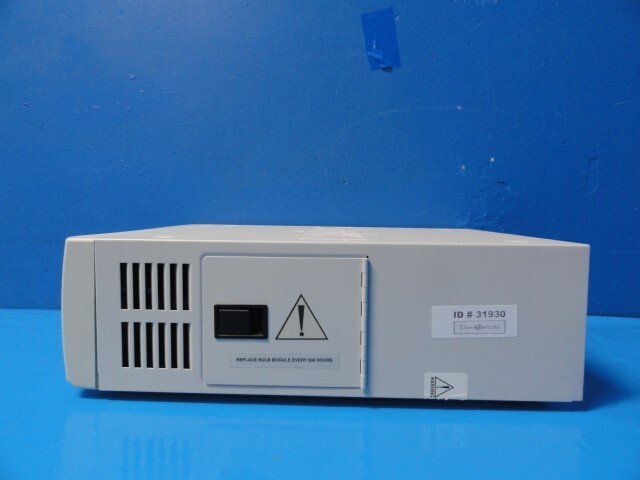 Stryker XL-7000 Light Source ONLY (No Lamp Module) ~ 31930