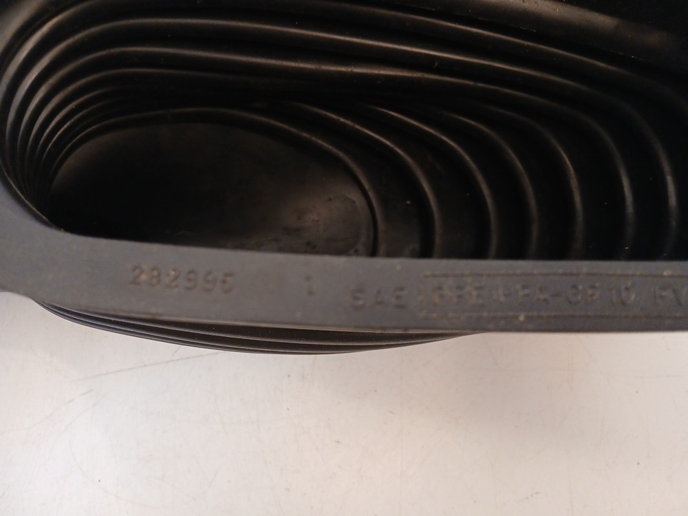 99-03 Ford Windstar Emergency Pull Center Floor Brake Handle Boot 282995