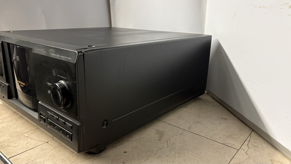 Sony CDP-CX220 200 CD Mega Storage Changer.*Nice Jukebox!*