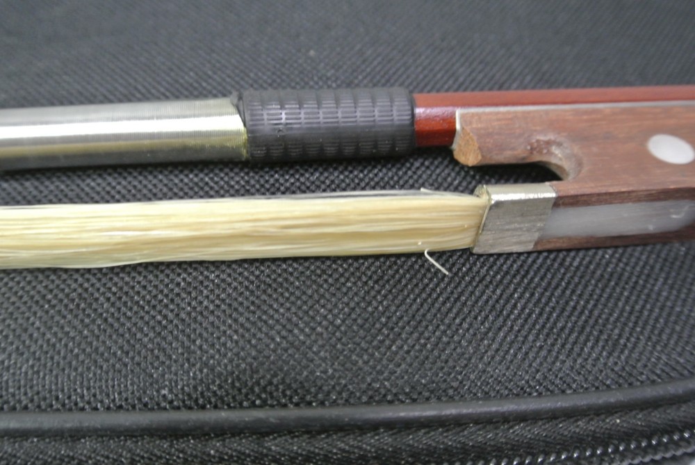 Zuwei 4/4 Acoustic Violin Flamed Maple Back Solid Spruce Top With Case **READ**