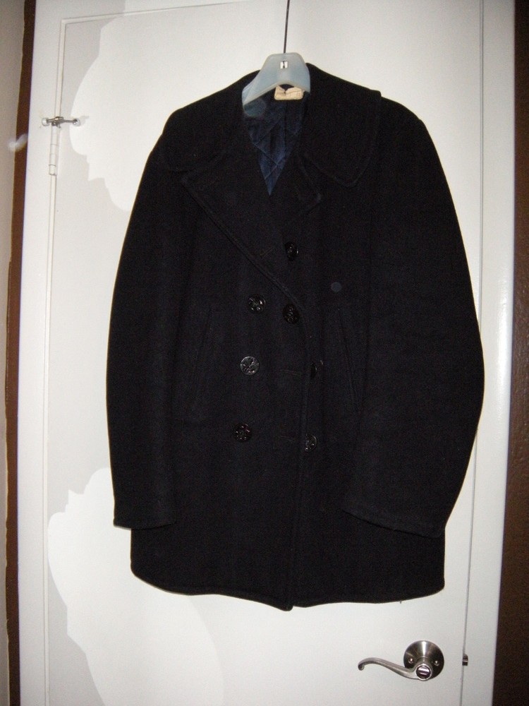 Vintage WWII US NAVY Peacoat
