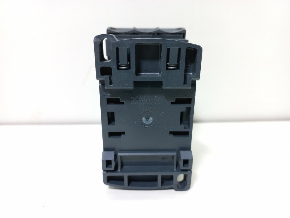 Telemecanique LC1D25M7 Contactor