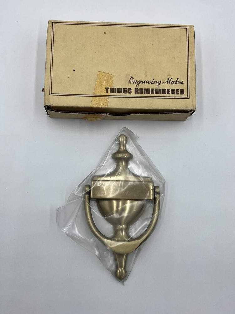 THINGS REMEMBERED Solid Brass Door Knocker Engravable Gold Color w/Hardware.  J3