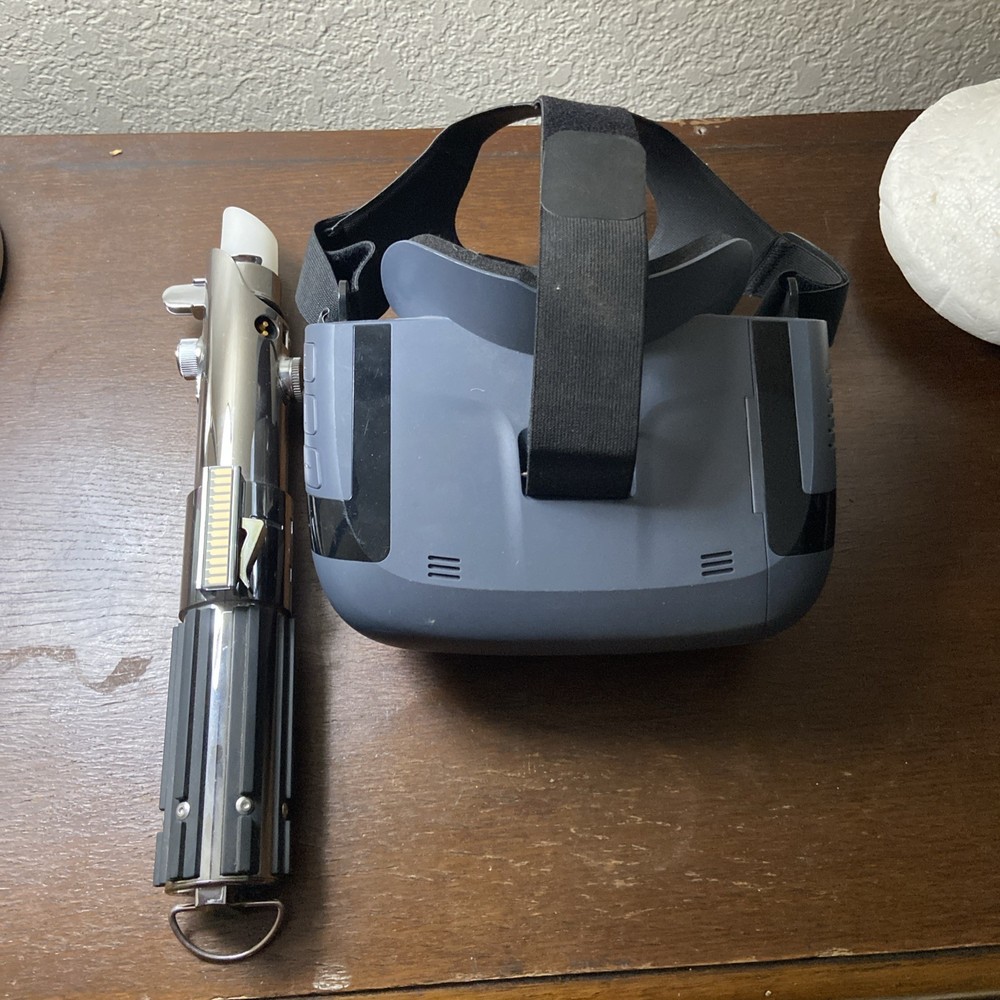 Star Wars: Jedi Challenges AR Headset with Lightsaber Controller Nice Deal