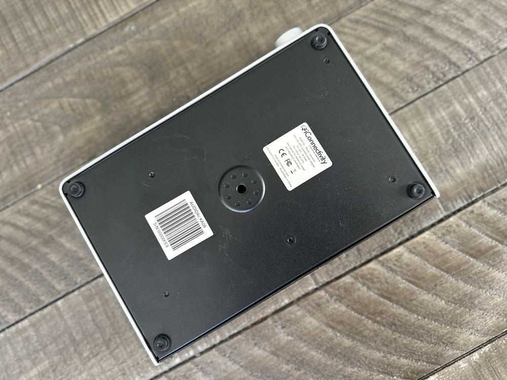 🎙️ Audio/MIDI Interface iConnectivity Audio Interface Unit