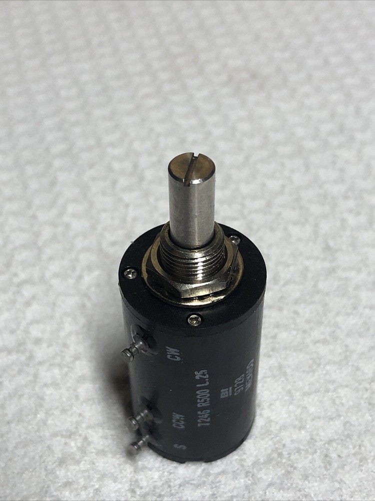 BECKMAN VARIABLE RESISTOR PART # 7246-R500 L.25 ,9728