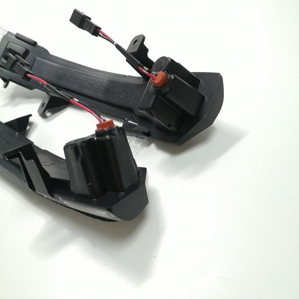 Dynamic LED Side Mirror Light Indicator For Nissan Note E12 Kicks P15 2016-2018