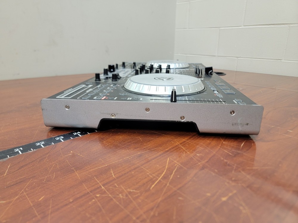 Numark NS6 4-Channel DJ Controller UNTESTED FOR PARTS