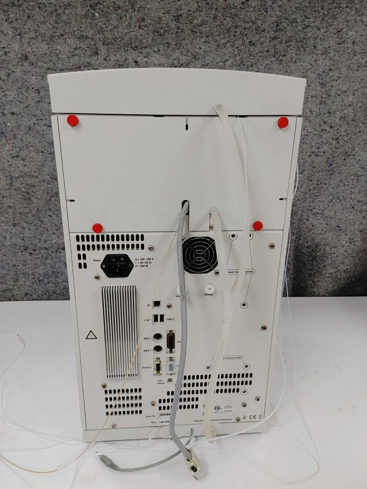 Metrohm 881 Compact IC Pro Ion Chromatography System with Conductivity Detector