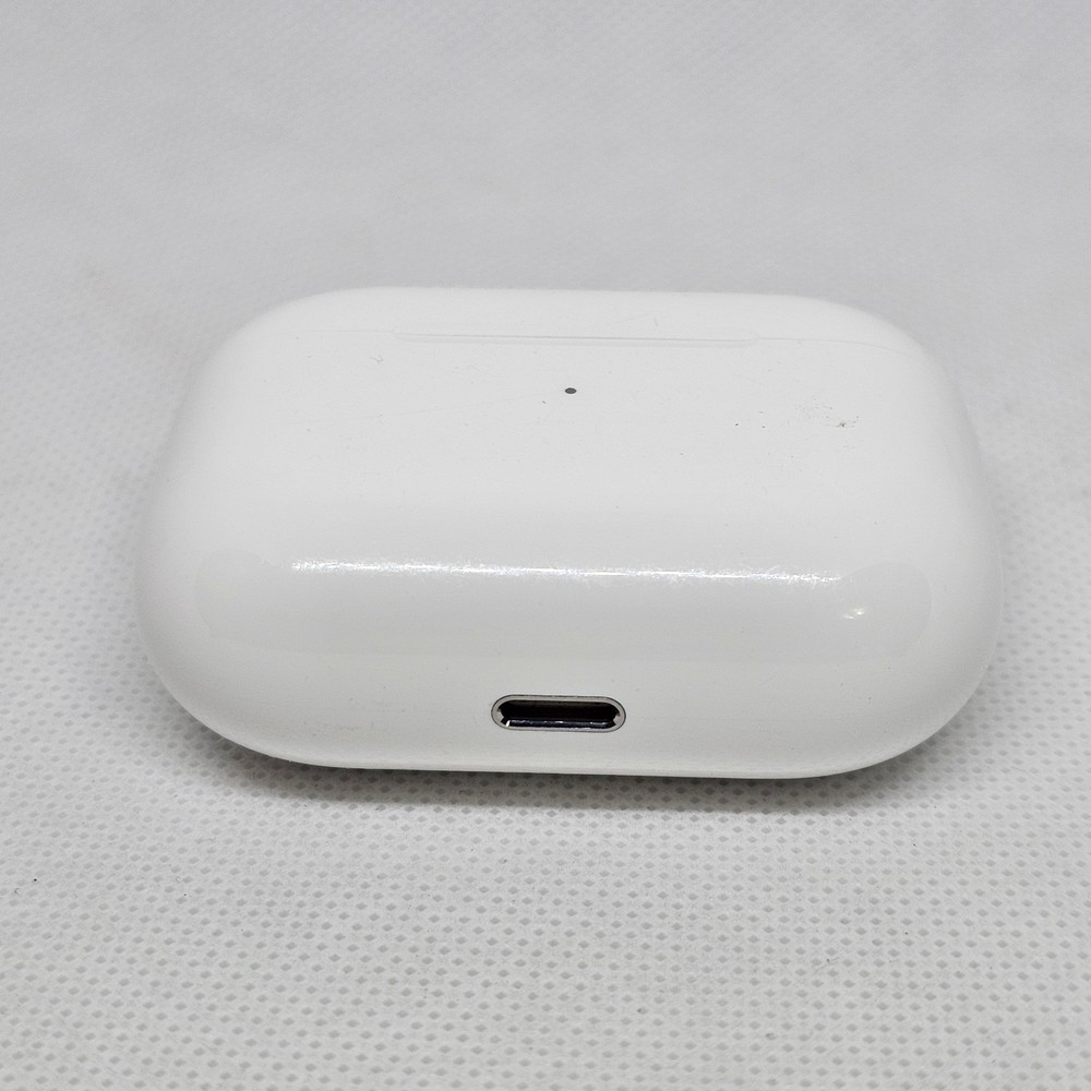 Apple AirPods Pro 1st Gen Replacement Right, Left Earbuds or Charging Case