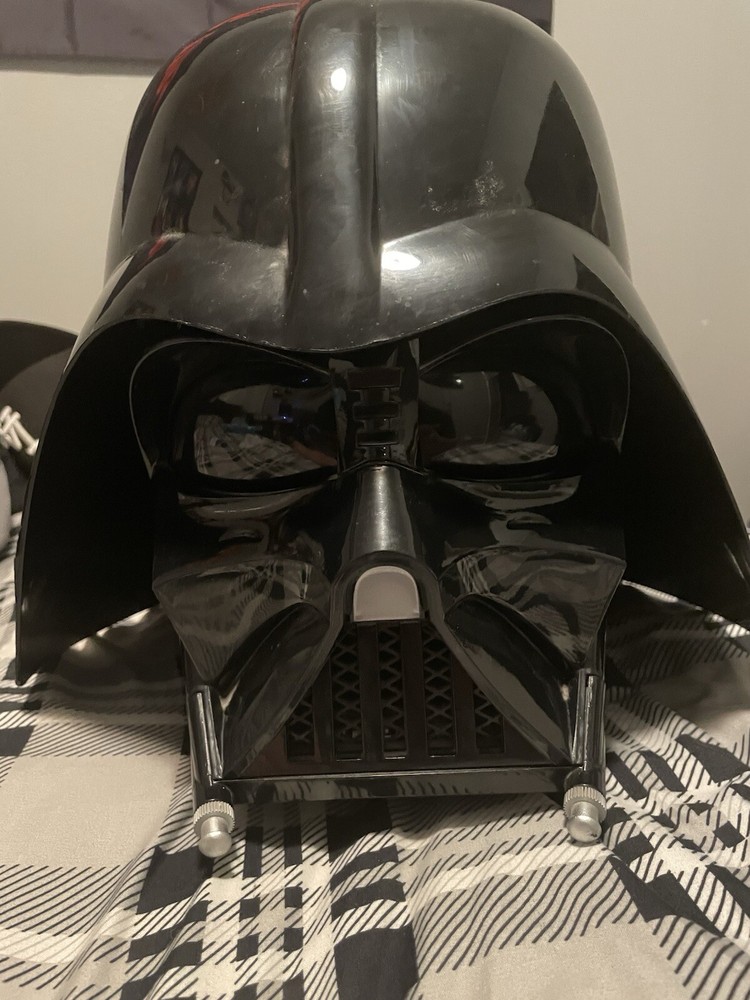 Hasbro Darth Varder Helmet