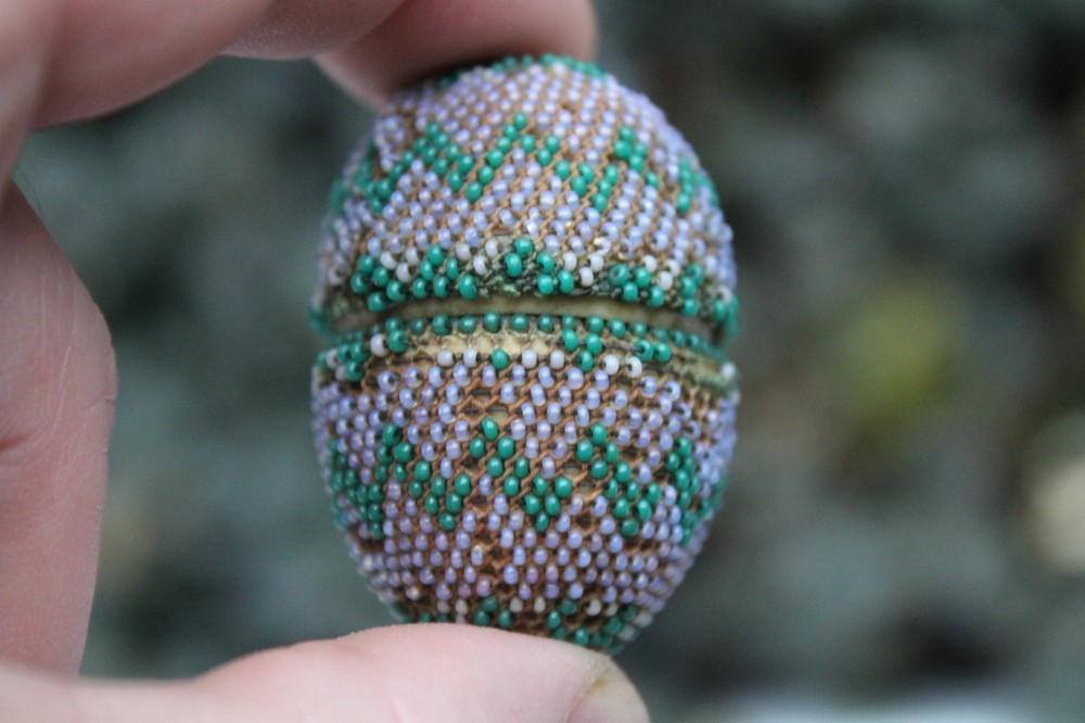Antique 19th Century English Beaded Easter Egg Thimble Case w/ Sterling Thimble