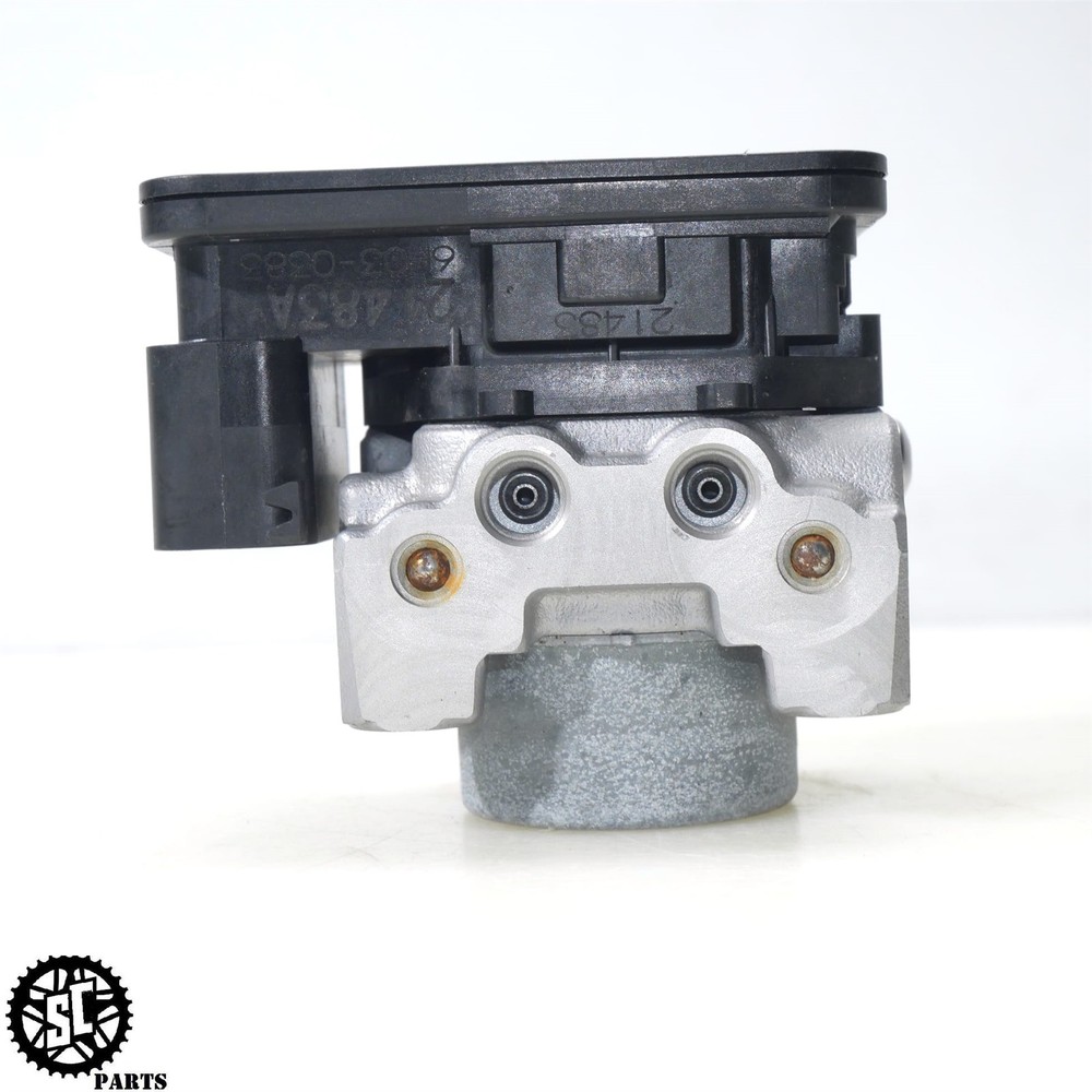 2014-2017 TRIUMPH DAYTONA 675R ABS MODULE PUMP T04