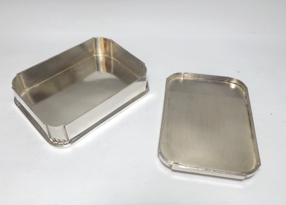 RARE 930 SWEDISH 126g SOLID SILVER BOX, TOBACCO BOX, AGATE, MAKER SIGNED, c1951