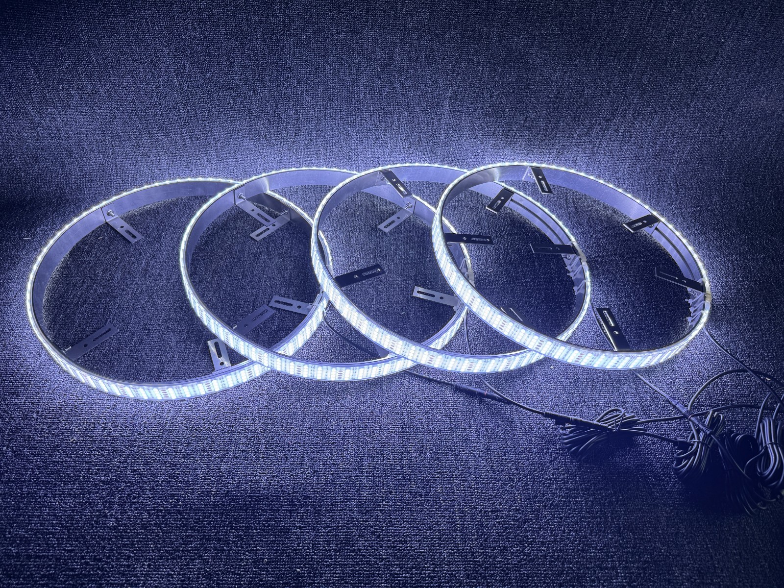 NEW Set 4x 17.5" PURE WHITE QUAD ROW Strobes Truck Car LED Wheel Rim Ring Lights