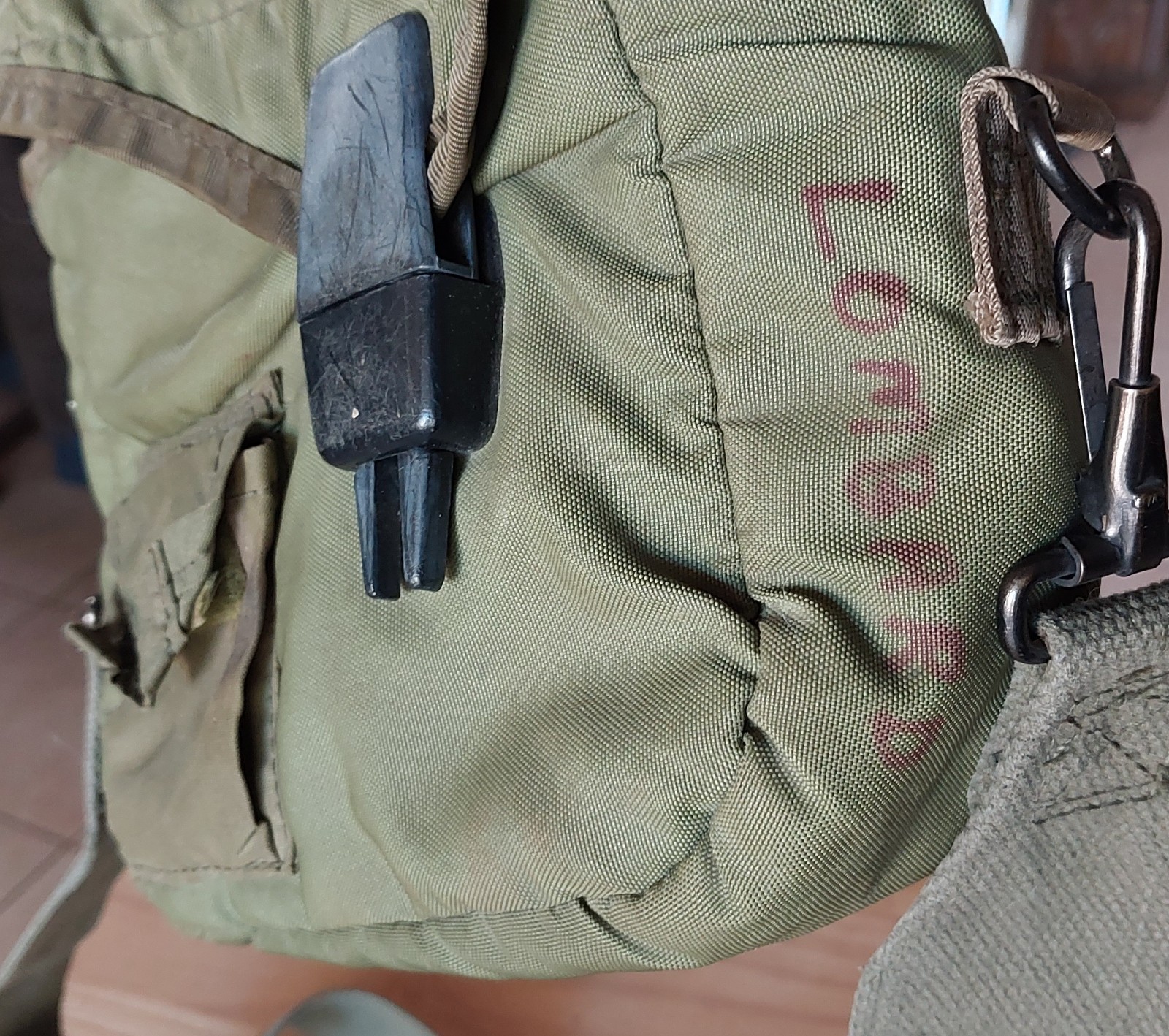 Vietnam Era Early 1968 2QT Canteen Cover w/ matching 1968 Canteen