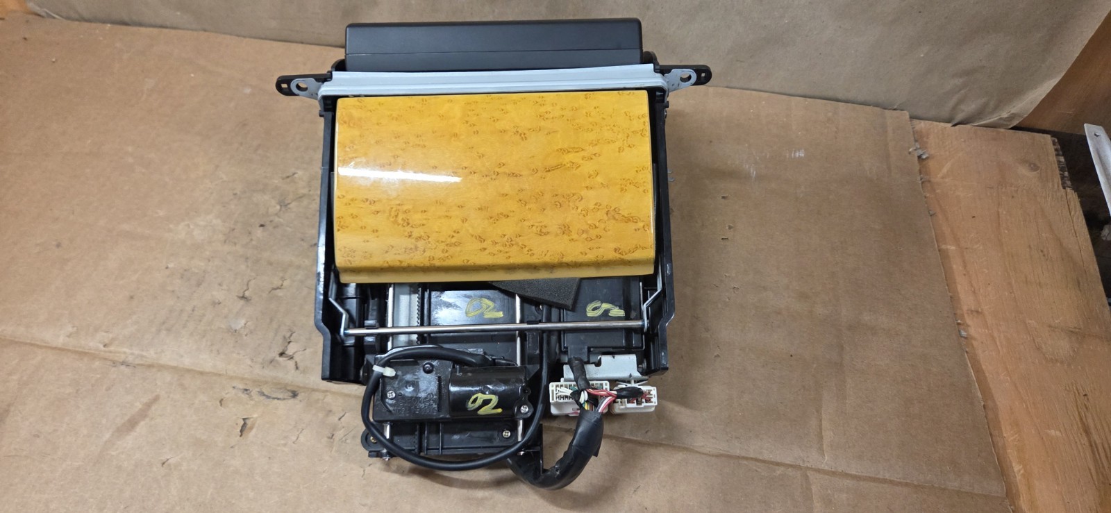 2002-2004 LEXUS SC430 DASH NAVIGATION INFO RADIO DISPLAY SCREEN OEM