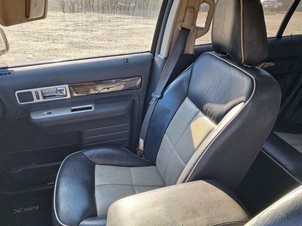 MKX 2008 Glove Box 4830281