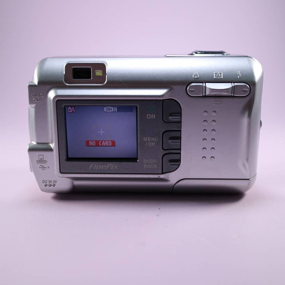 Fujifilm Digital Camera FinePix A330 3.2MP Silver Tested