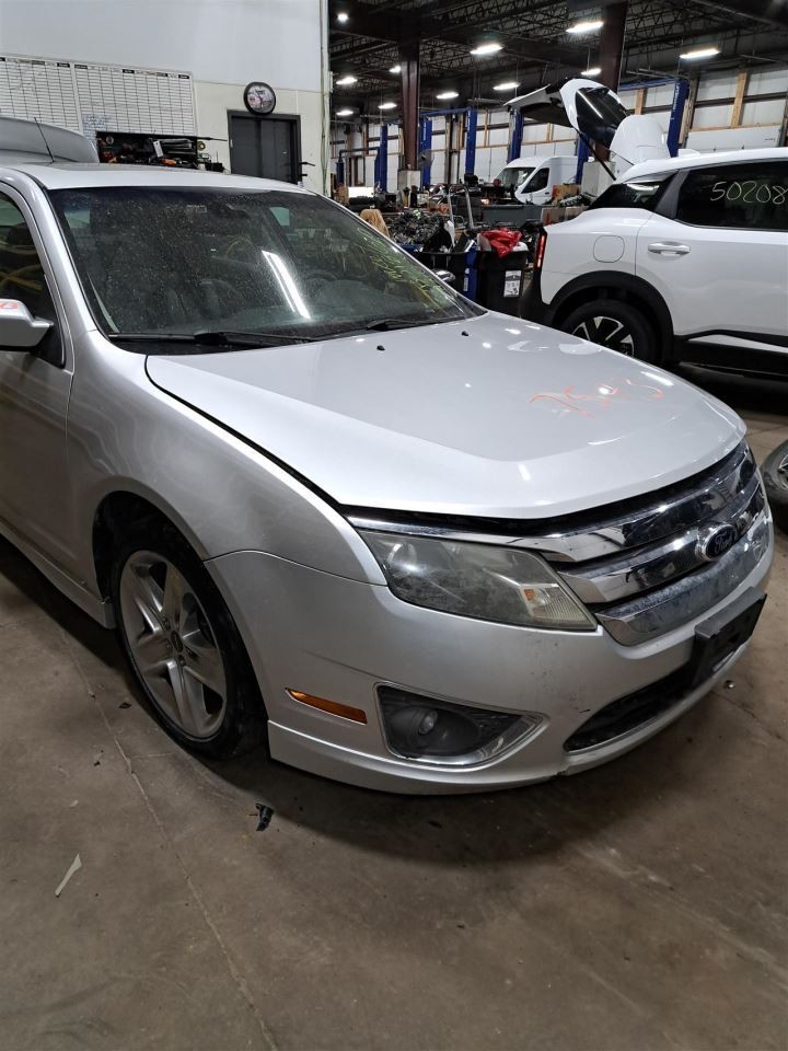 2011 Fusion Alternator Sku#4384474