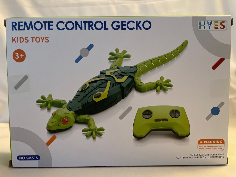 Wall Climbing Gecko - Remote Control Lizard for Ages 3+