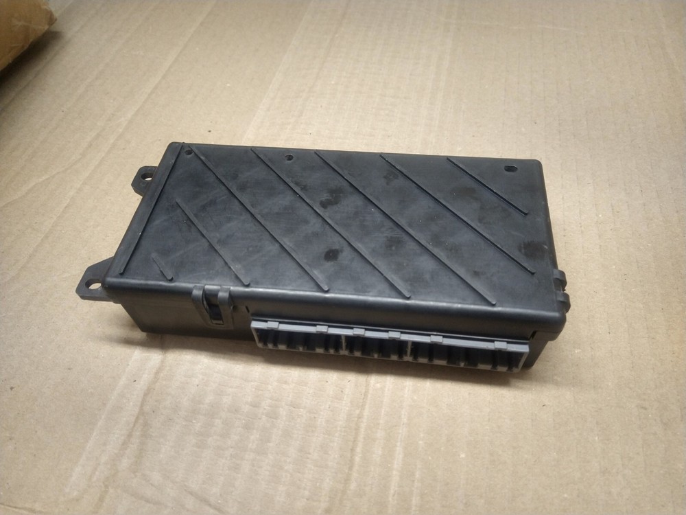 2000 Ford Expedition Gem Multifunction Control Module p/n XL14-14B205-BE 4×2