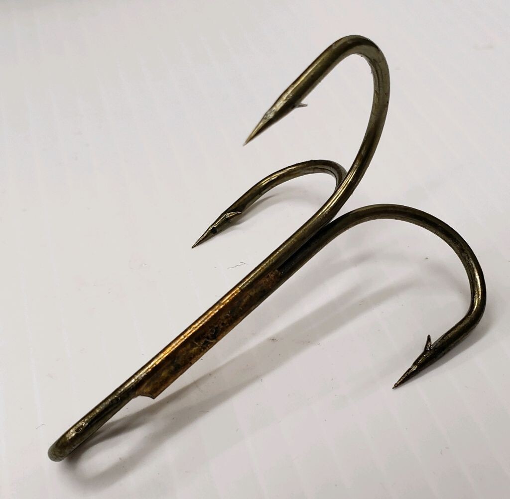 Treble Hooks 10/0 box of 36, Bronze. Quality. Snagging, Gators, Trolling, etc;